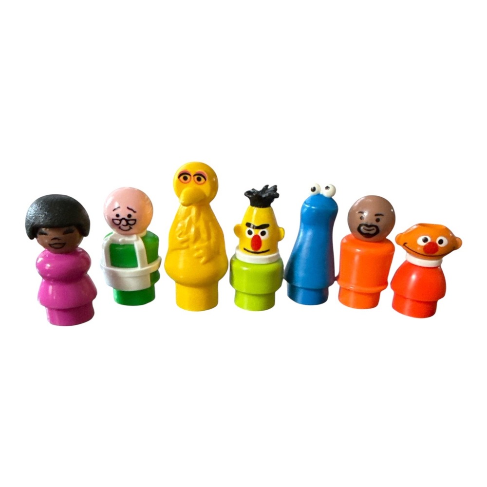 Vintage Little People Fisher Price Sesame Street Lot of 7